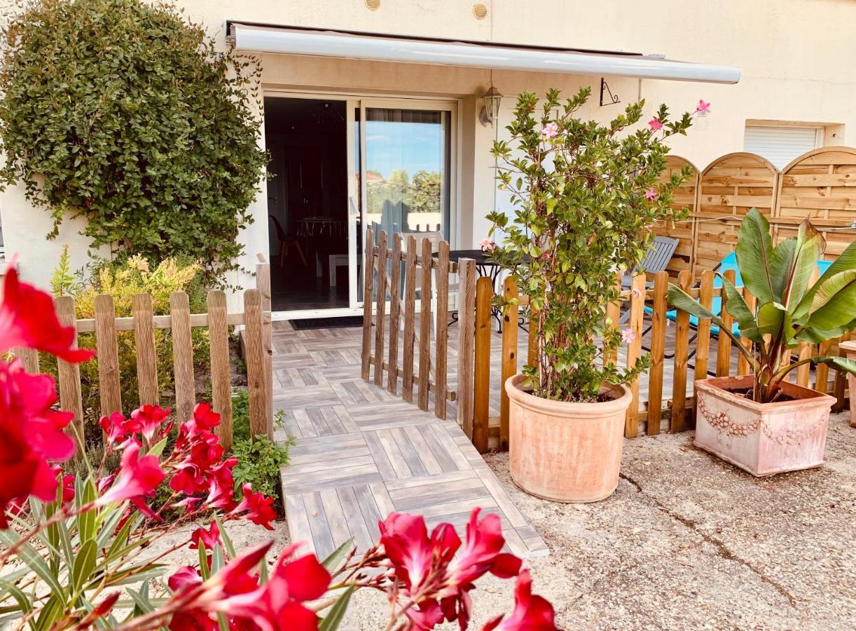 Mas Saint-Ange Bed & Breakfast Люнел Екстериор снимка
