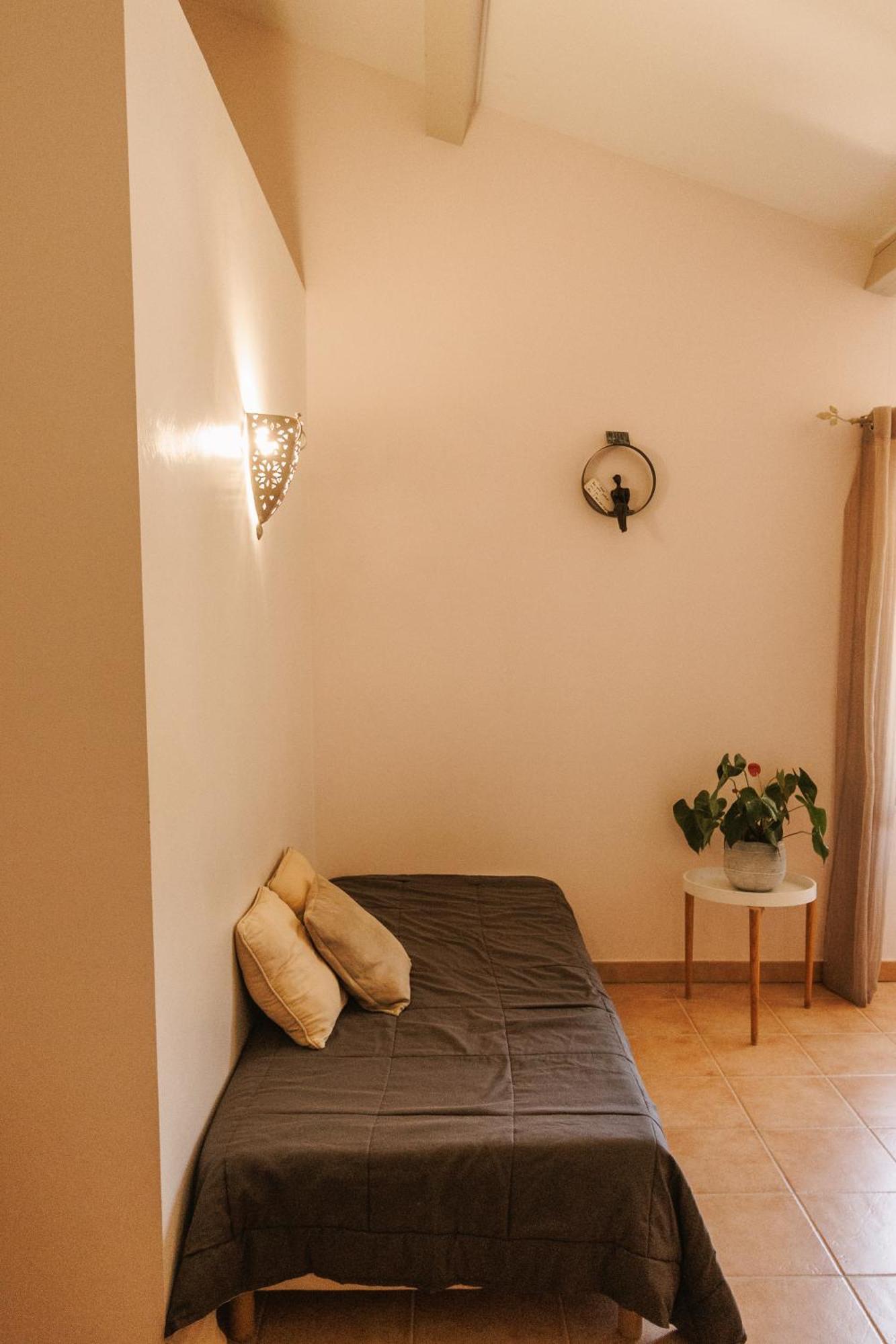Mas Saint-Ange Bed & Breakfast Люнел Екстериор снимка