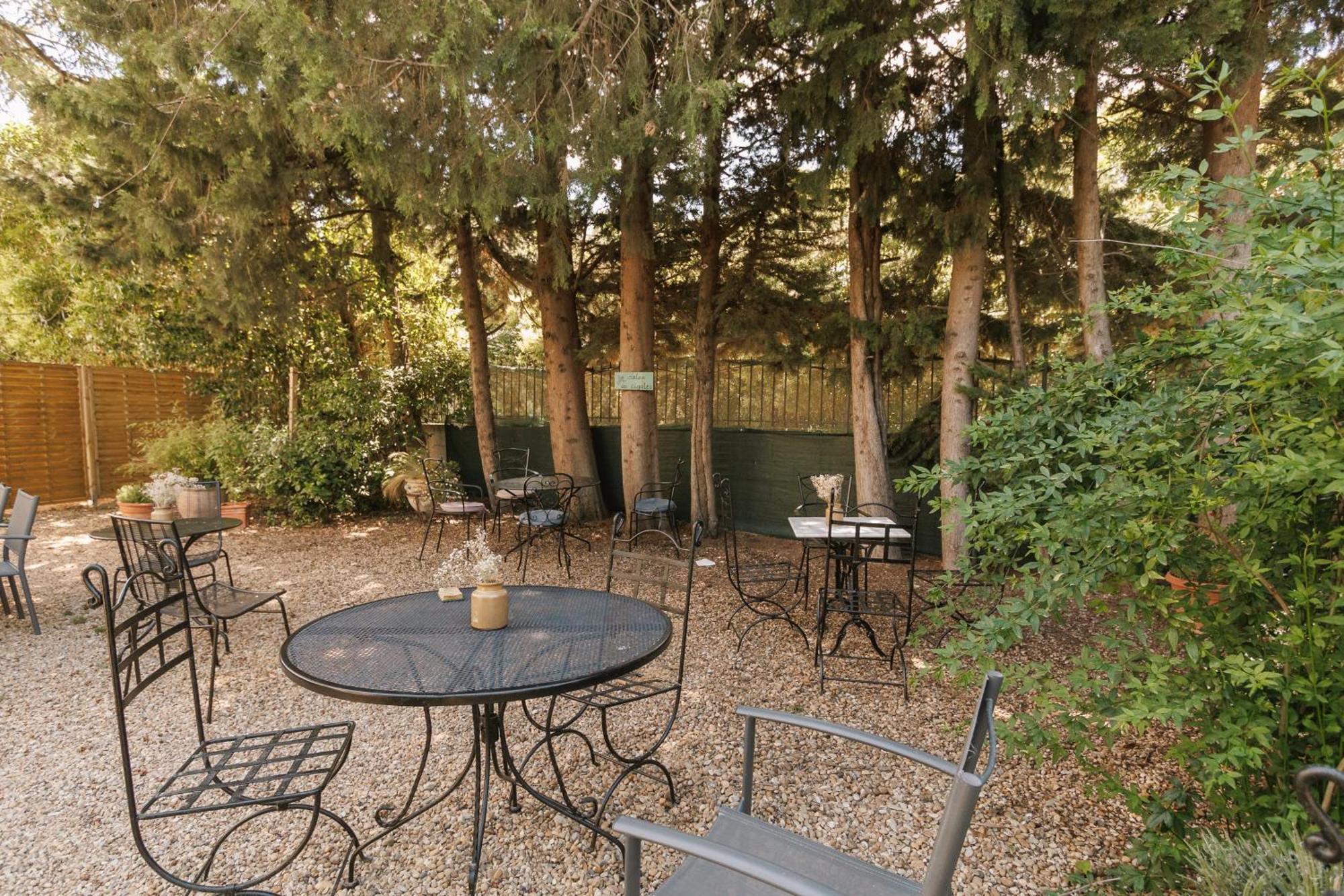 Mas Saint-Ange Bed & Breakfast Люнел Екстериор снимка