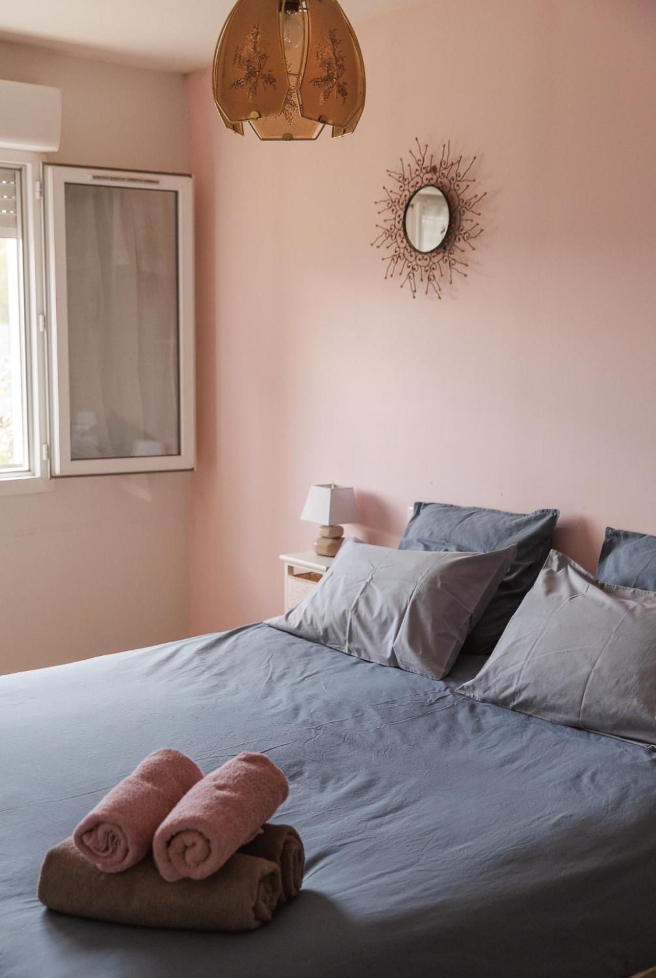 Mas Saint-Ange Bed & Breakfast Люнел Екстериор снимка