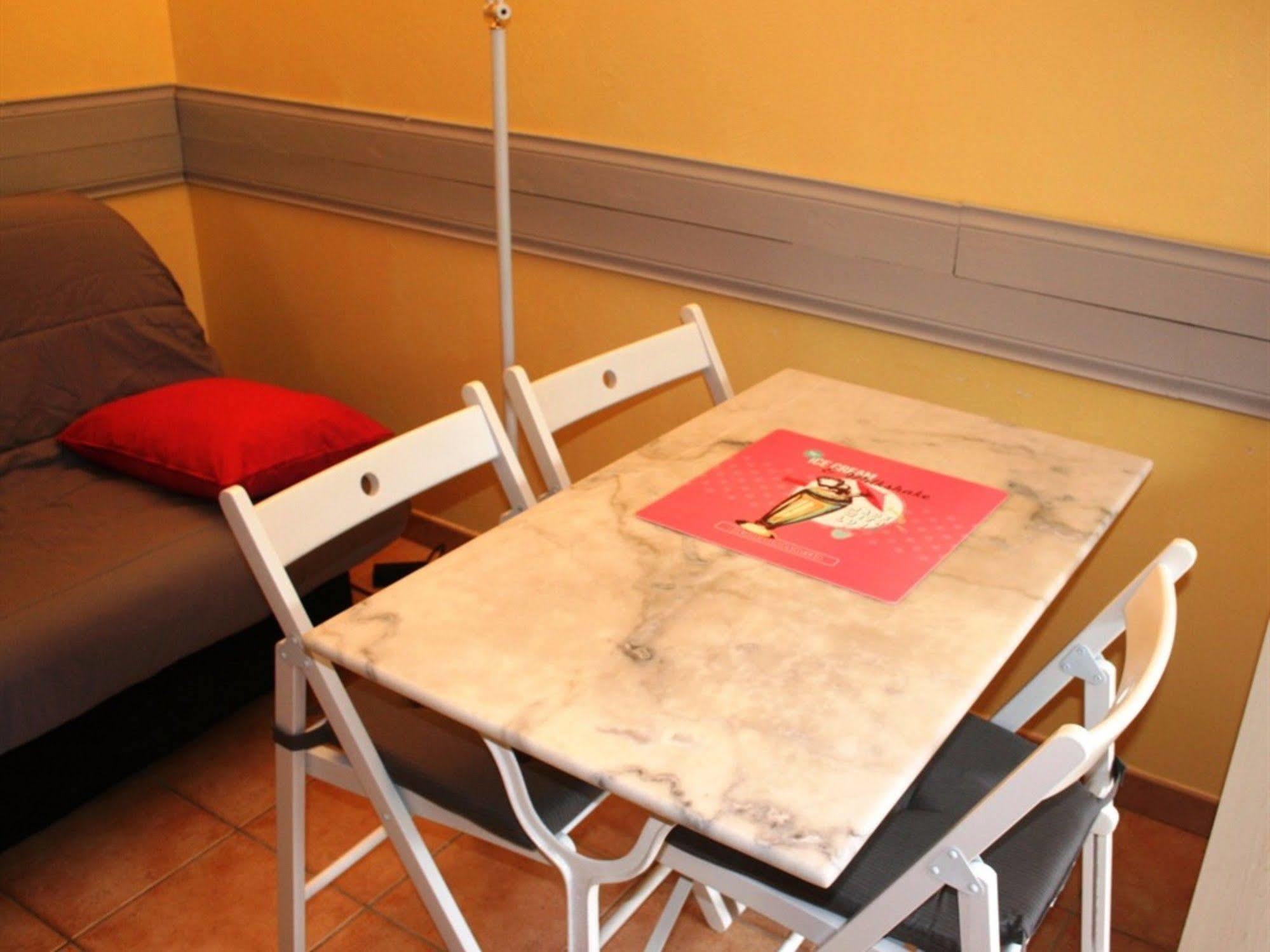 Mas Saint-Ange Bed & Breakfast Люнел Екстериор снимка